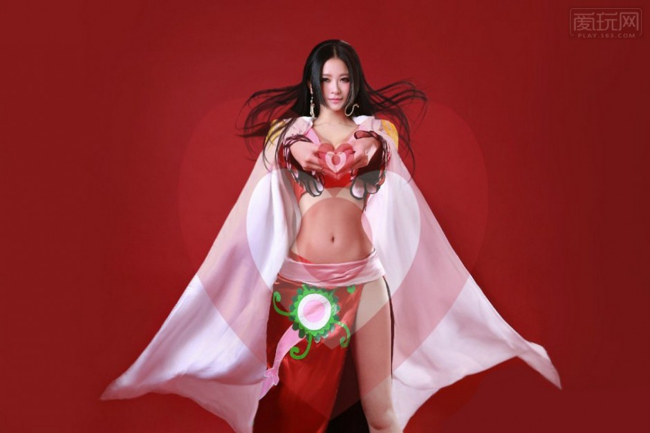 极品长发美女性感cospaly女帝蛇姬