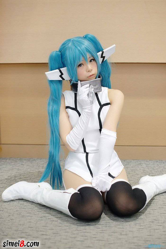 可爱萌系美少女甜美cos动漫人物写真