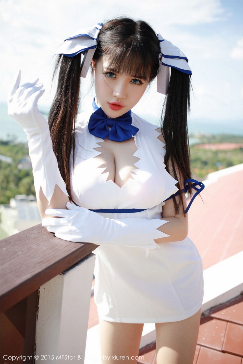 90后童颜巨乳美女徐cake性感cosplay写真