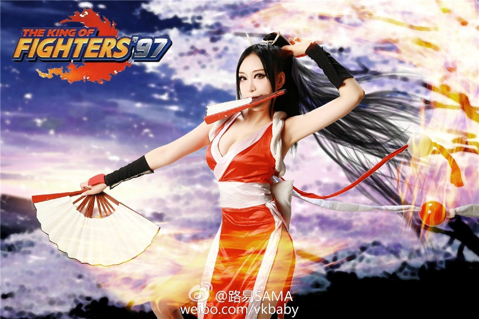 性感Coser路易SAMA最新迷人写真