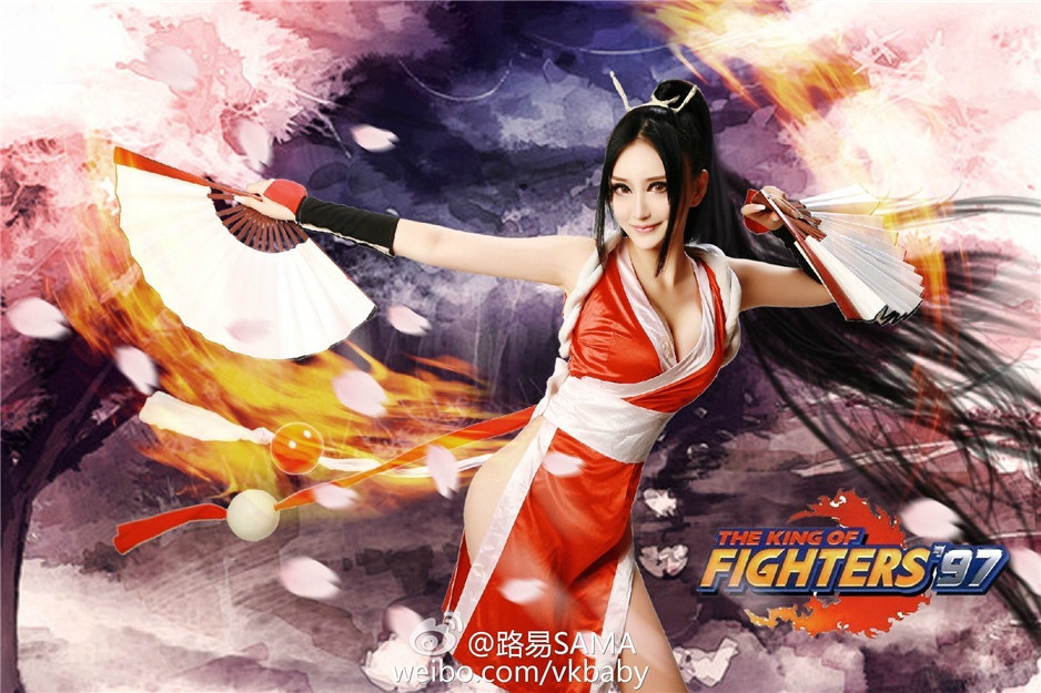 性感Coser路易SAMA最新迷人写真