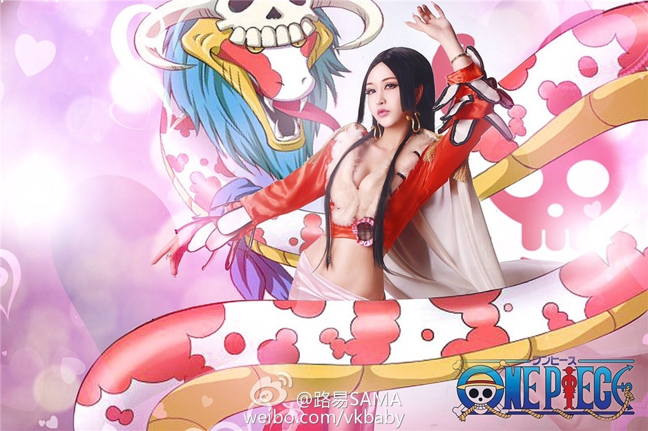 性感Coser路易SAMA最新迷人写真