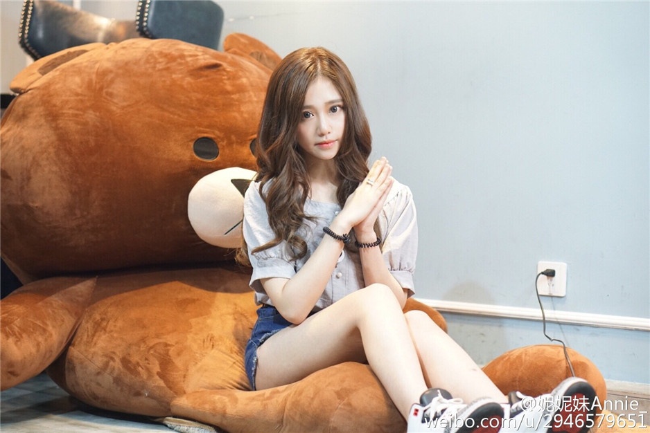 游戏cosplay美女陈安妮Annie微博晒美图