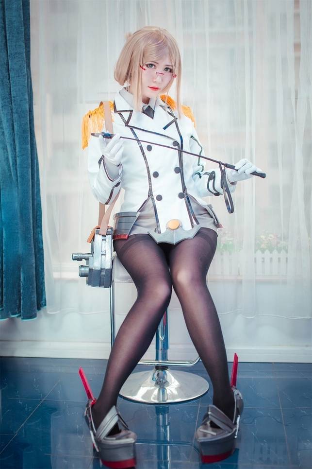 精选超性感美女cosplay图片