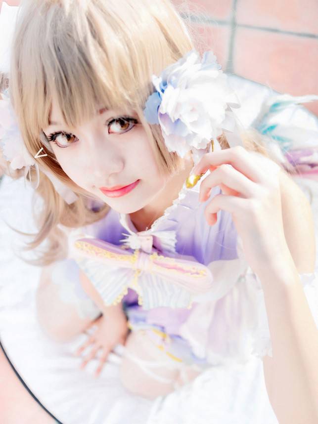 小清新美女南小鸟cos造型甜美可人