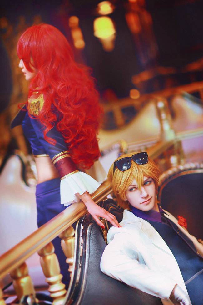 伊泽瑞尔cos乌克兰帅哥完美诠释