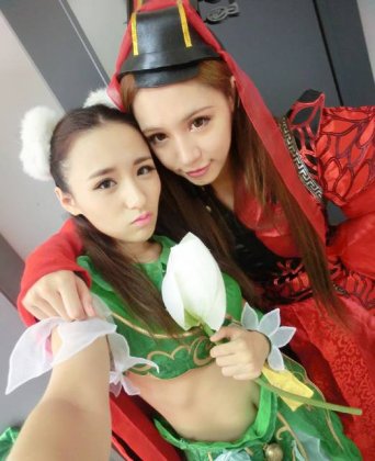 大胸cosplay美女刘静怡性感福利照