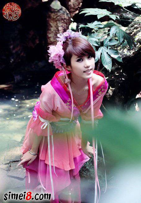 姐妹cos古风图片惊艳迷人