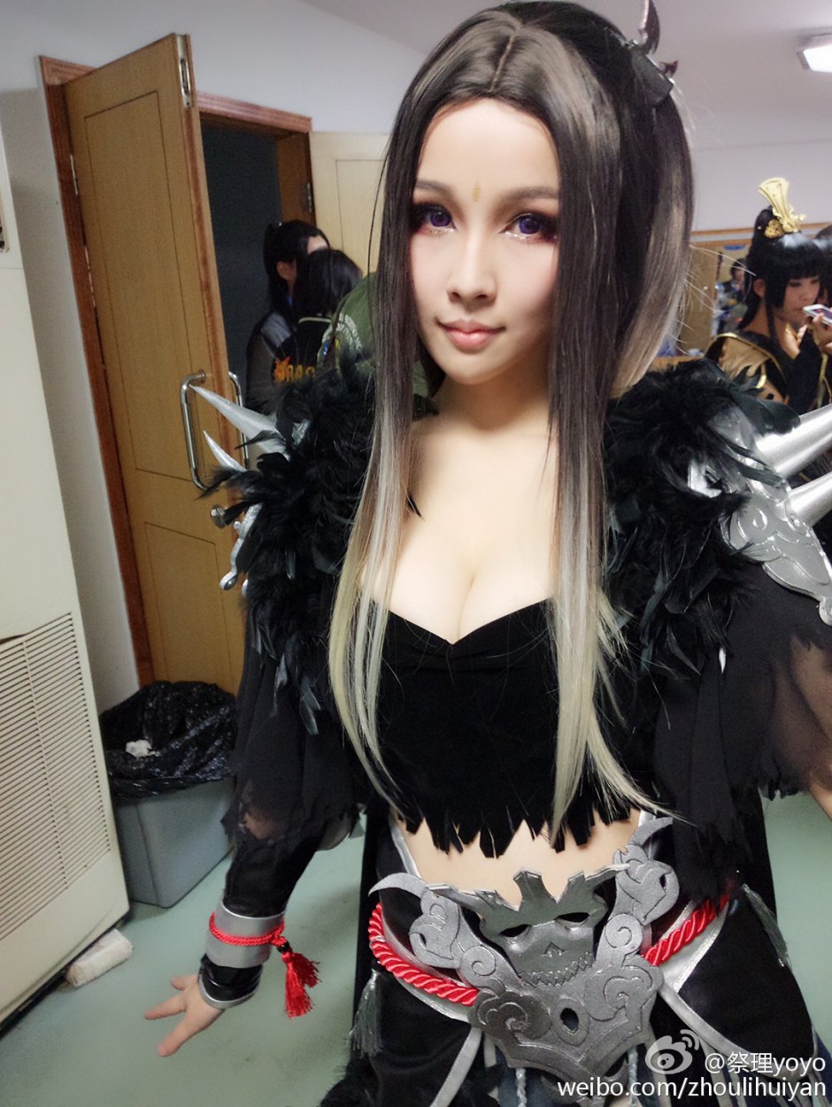 中国的人气Coser周李慧妍写真美图