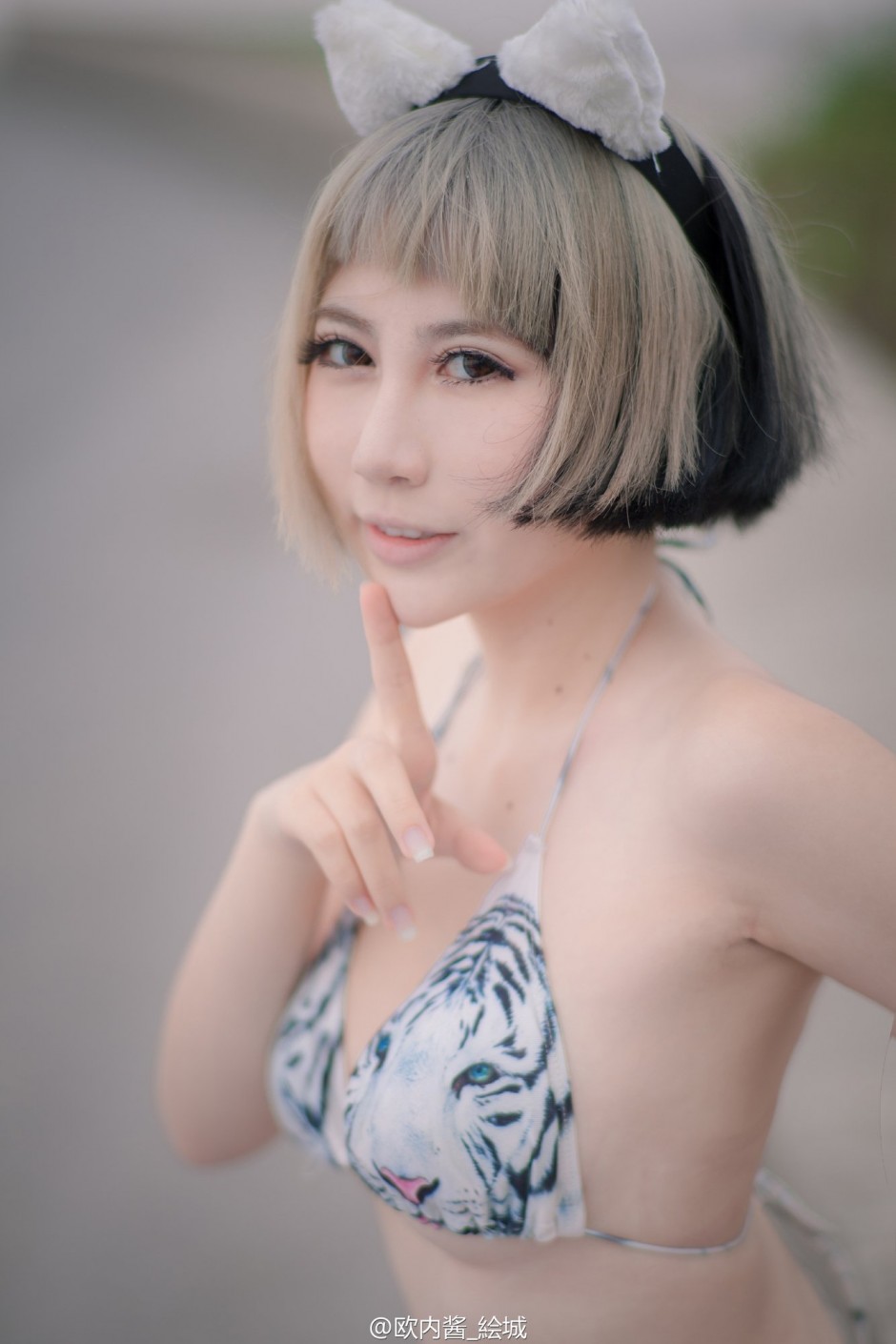 妹子x叉魅最新Cos角色扮演图片