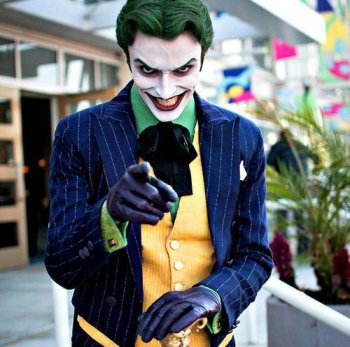 日本cosplay帅哥变身最惊艳小丑