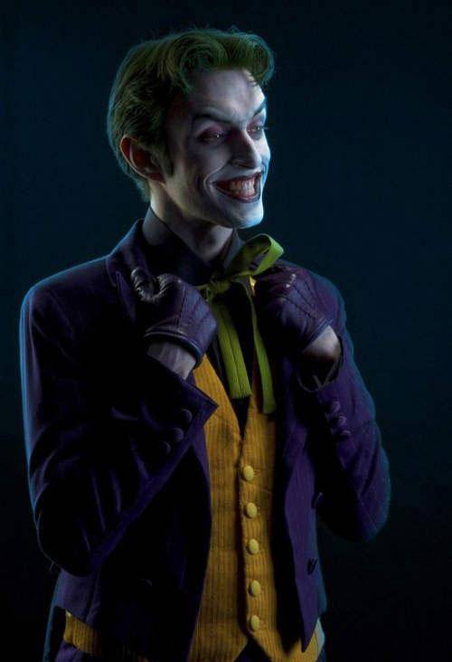 日本cosplay帅哥变身最惊艳小丑