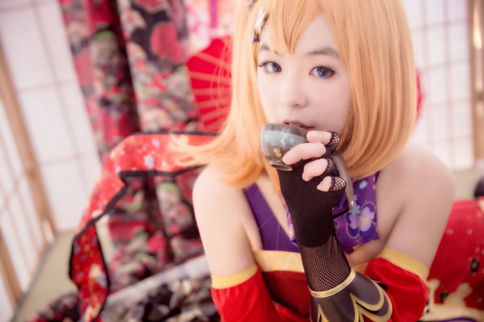 高坂穗乃果cos图神还原