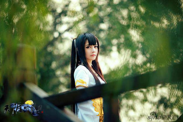 天涯明月刀曲无忆cos图片清纯动人