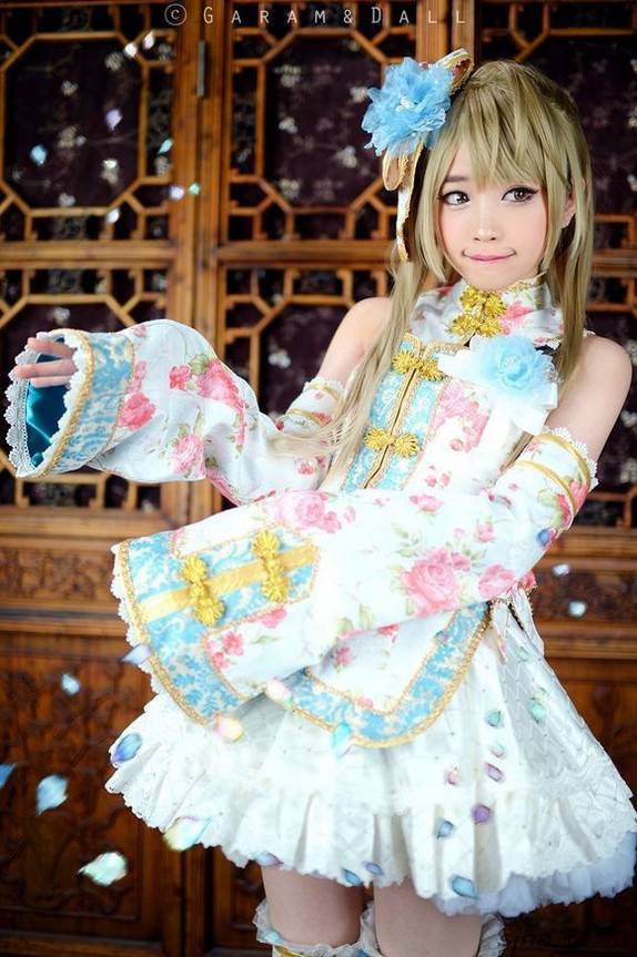 螺旋猫tomia福利图宛如仙女下凡