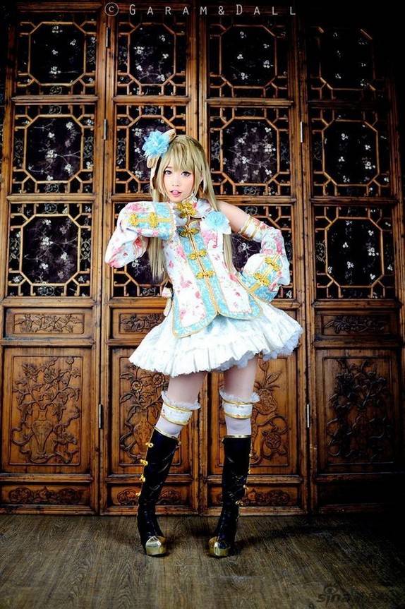 螺旋猫tomia福利图宛如仙女下凡