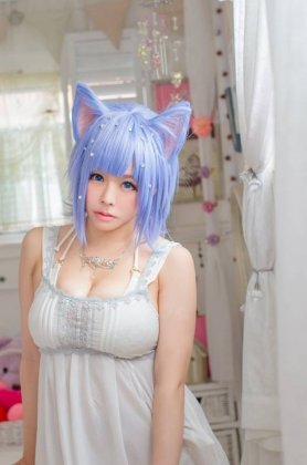 韩国大胸妹子cos百变造型美图