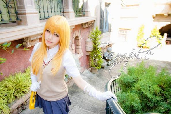 韩国大胸妹子cos百变造型美图