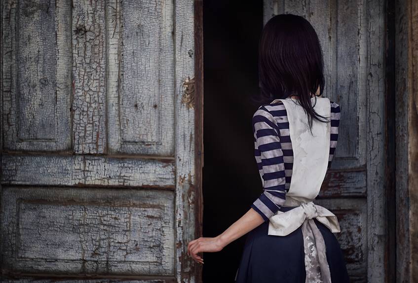 东方爱丽丝COS正片暗黑童话侵袭