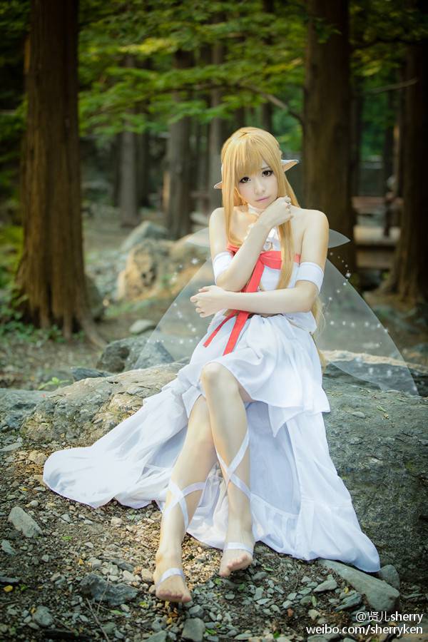 中国的人气Coser贤儿sherry唯美梦幻图集