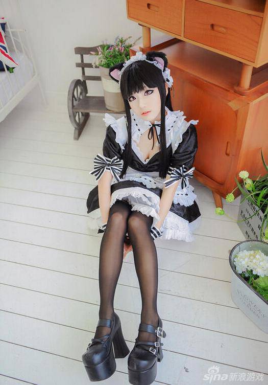 猫耳女仆装Cosplay图诱惑难挡