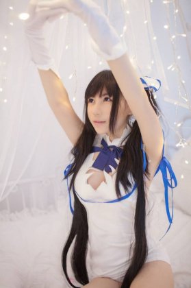 赫斯缇雅cos韩国性感妹子完美演绎