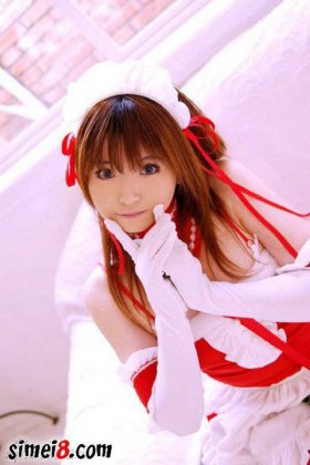 萌妹性感女仆装cosplay美图欣赏