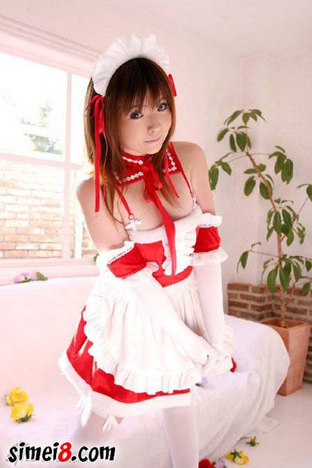萌妹性感女仆装cosplay美图欣赏