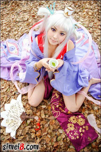 古装美女Cosplay图片春光无限
