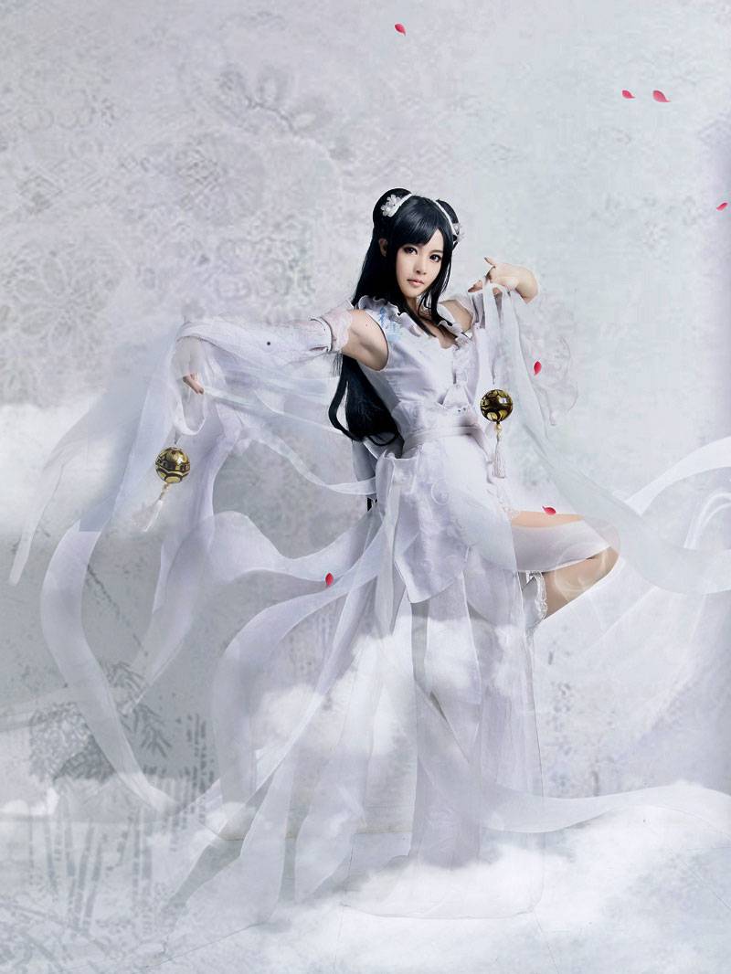 最萌小龙女cos图秒杀宅男