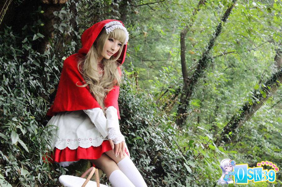 lol安妮小红帽cos唯美图片