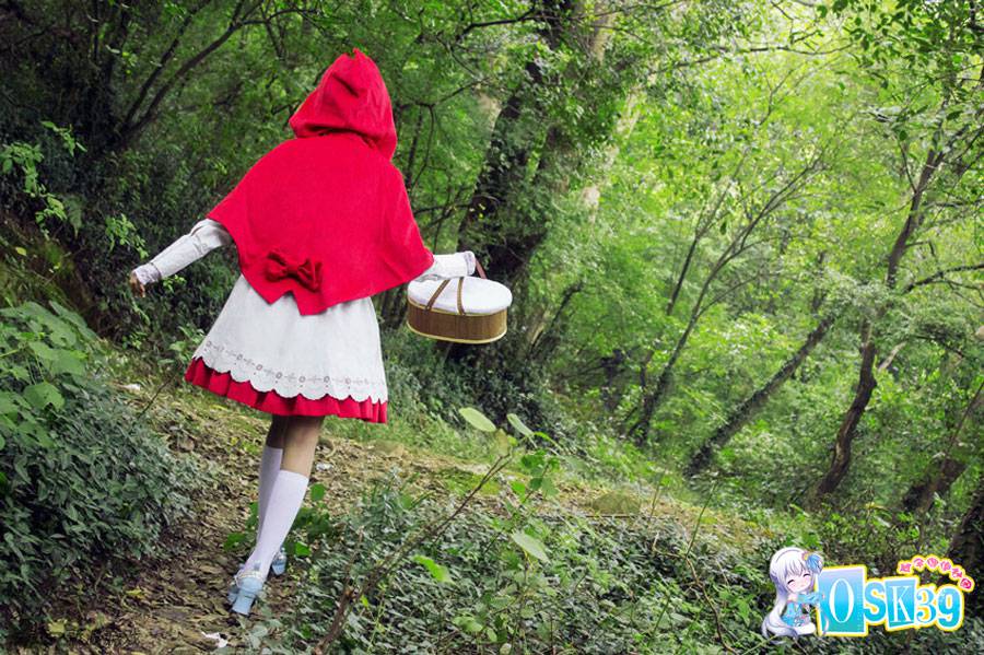 lol安妮小红帽cos唯美图片