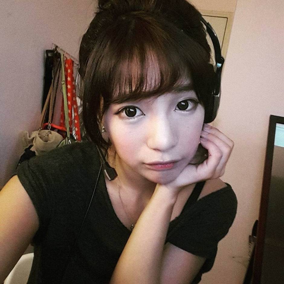 游戏美女贝莉莓精品cos写真