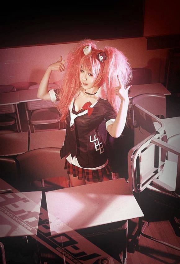 萌妹子江之岛盾子cos图片