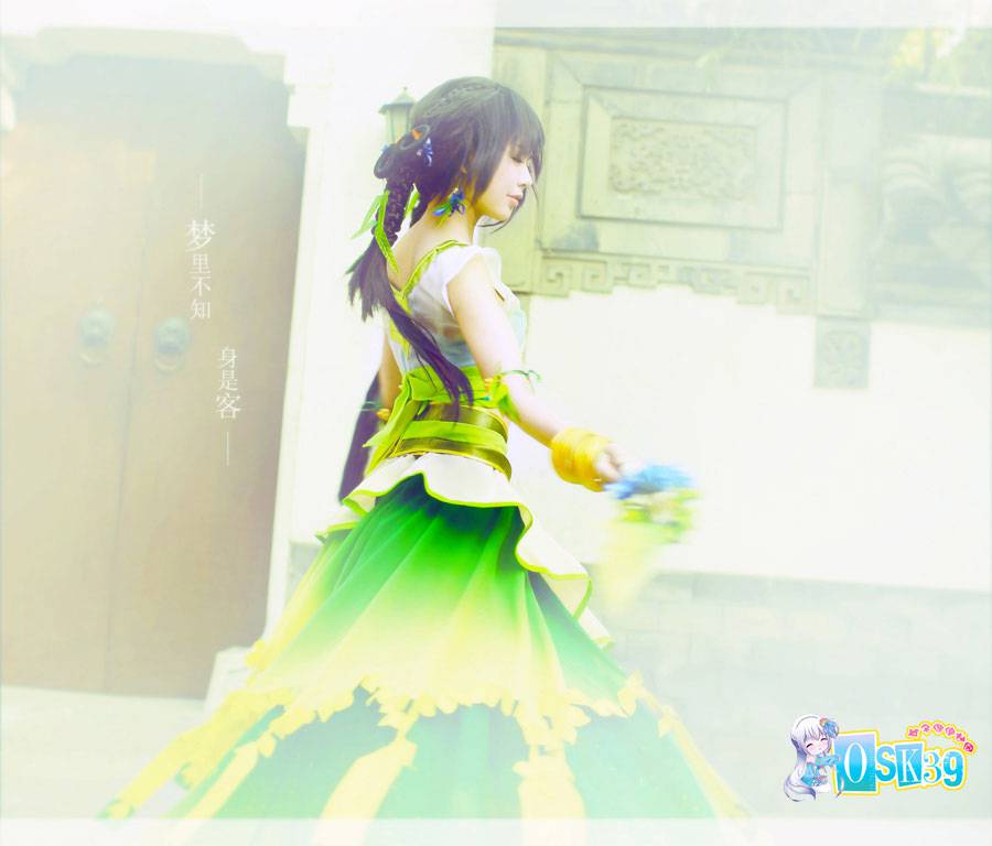 户外唯美cosplay古装女生图片