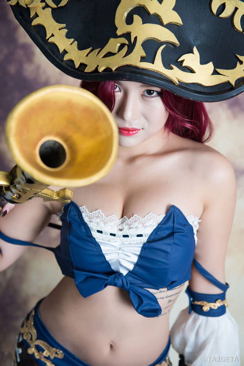 英雄联盟女枪cos图片性感爆棚