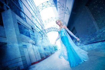冰雪奇缘艾莎cosplay精美图集