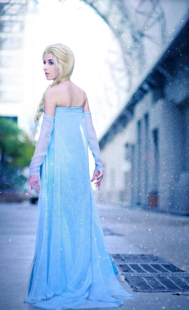 冰雪奇缘艾莎cosplay精美图集