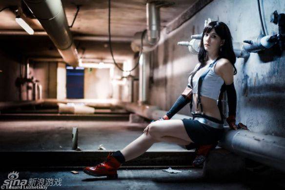 最终幻想蒂法cosplay图片酷帅十足