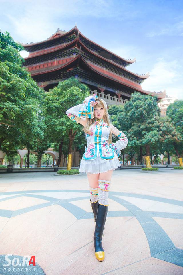 户外古风女子跳舞cos图欣赏