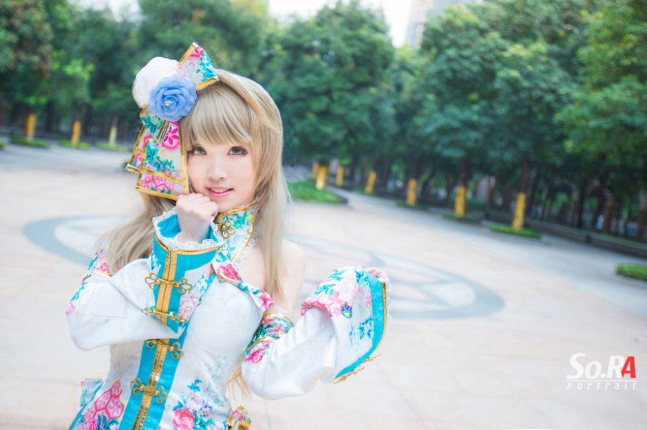 户外古风女子跳舞cos图欣赏