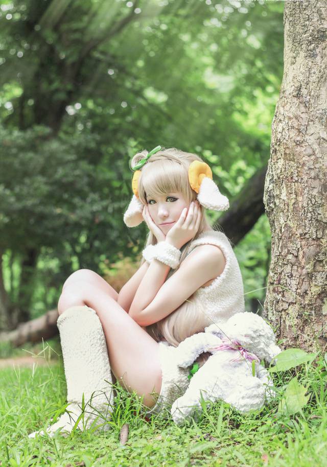 可爱的少女cosplay图片