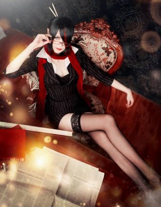 真人性感lol女校长cos图片