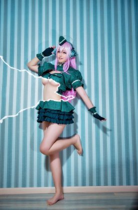 另类下限少女cos福利图