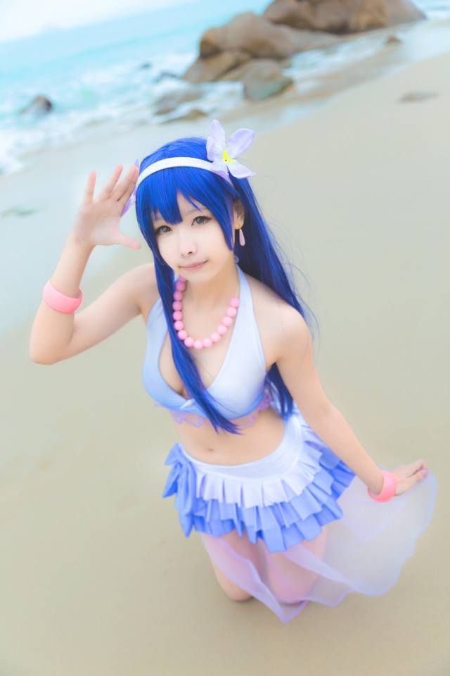 韩国大胸妹子cosplay图片泳装