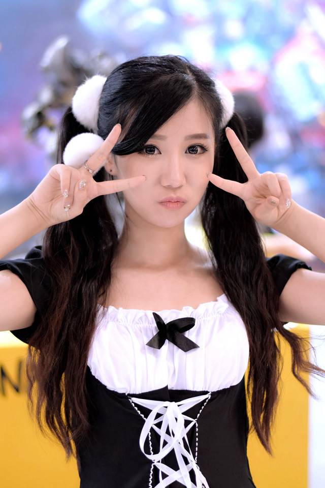 漫展里可爱的cosplay图片