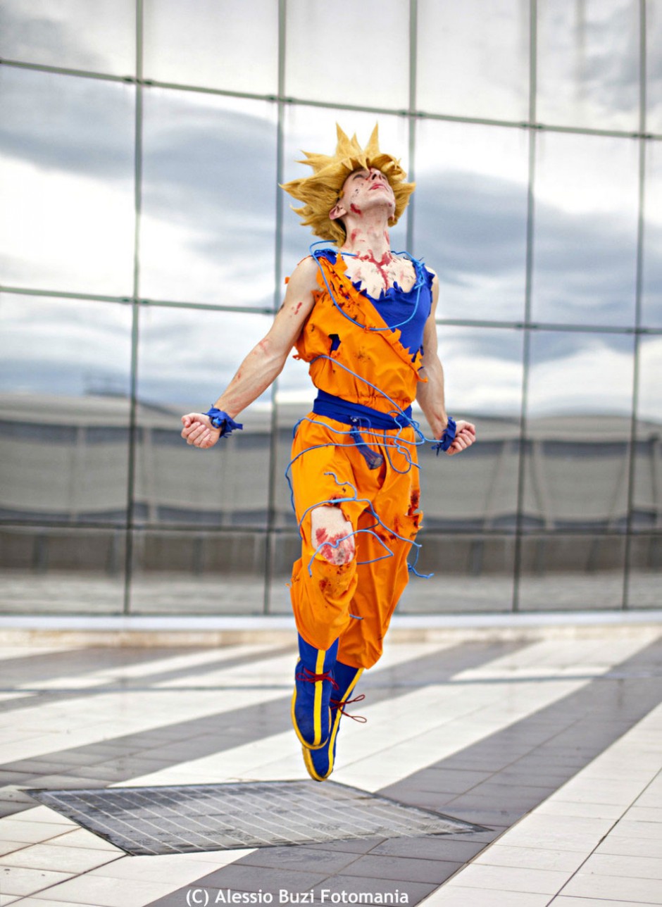 七龙珠超级赛亚人cos神还原