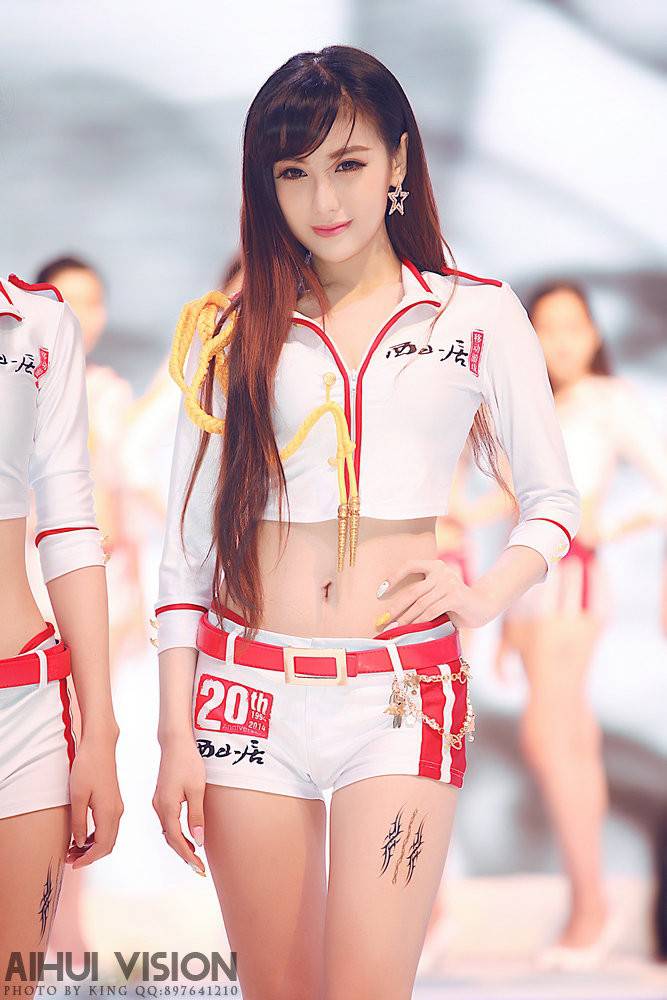 最新美女cos图集推荐