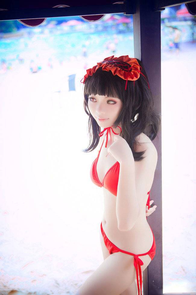 可爱女生海滩cosplay图片泳装