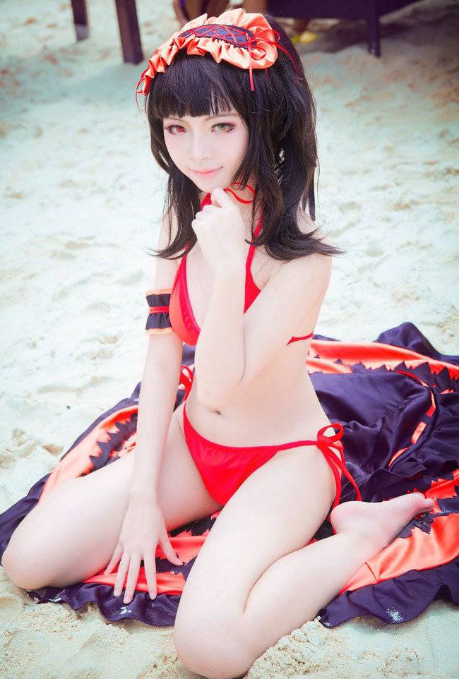 可爱女生海滩cosplay图片泳装